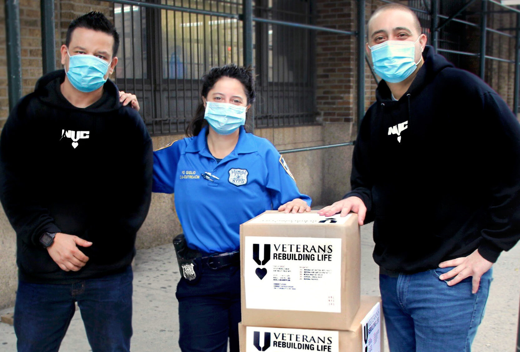 Veterans Rebuilding Life delivers PPE to the NYPD's 10th Precinct in Manhattan. Veterans Rebuilding Life delivers PPE to the NYPD's 10th Precinct in Manhattan.