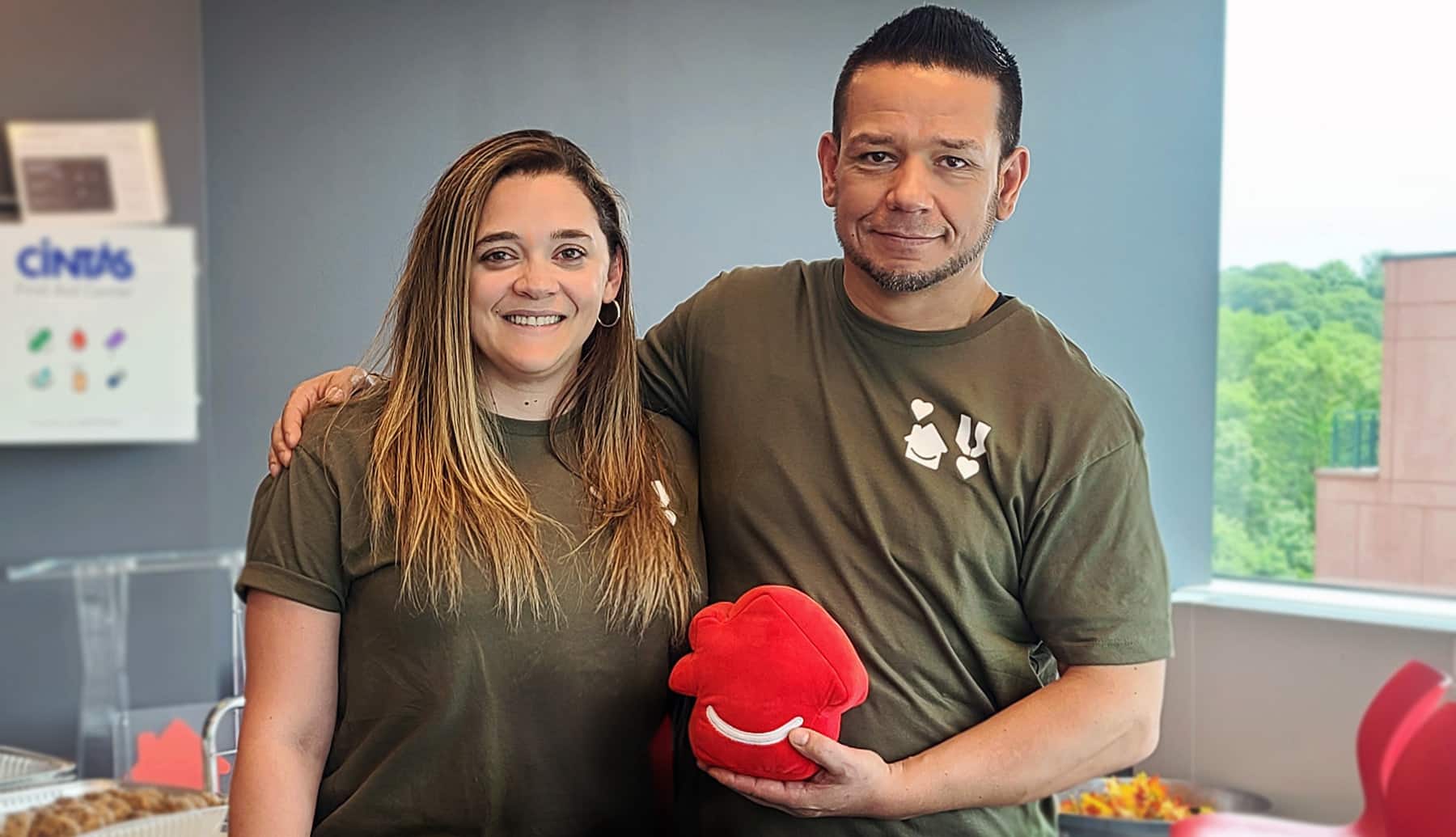 From left is Kelly LaFortune of HomeServe USA, and Dre Popow of Veterans Rebuilding Life, at the 2023 fundraiser held in Norwalk, Connecticut.