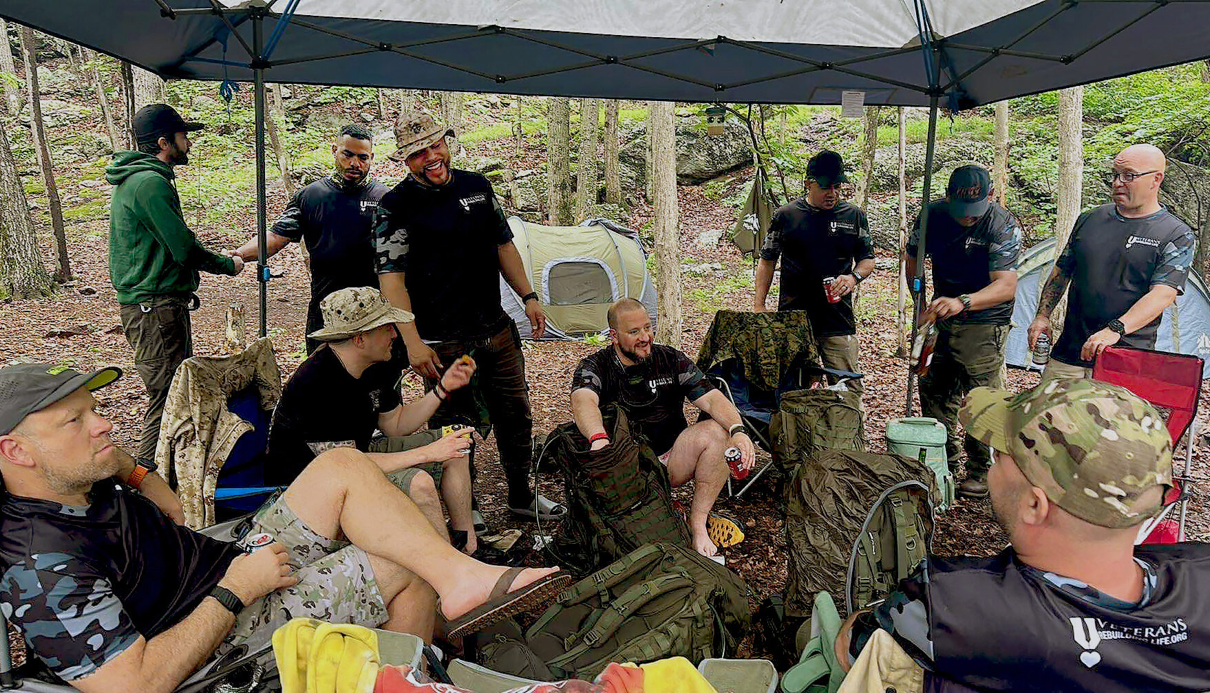 Veterans Wilderness Weekend on the Appalachian Trail sponsored by: Veterans Rebuilding Life 501(c)(3) nonprofit organization: vrlnyc.org